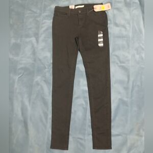 Levi’s 710 Super Skinny Black Jeans NWT Size 8 Long 29x32